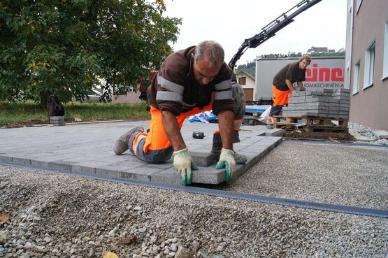 Bordure extrêmement robuste | steinfix droit - produit présenté par PROFILSAGER AG