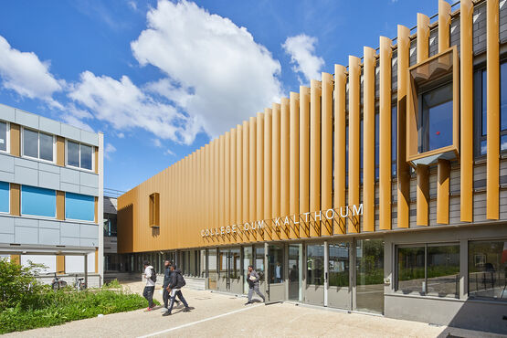 Brise-soleil à lames horizontales orientables  horizontales ou verticales sur mesure