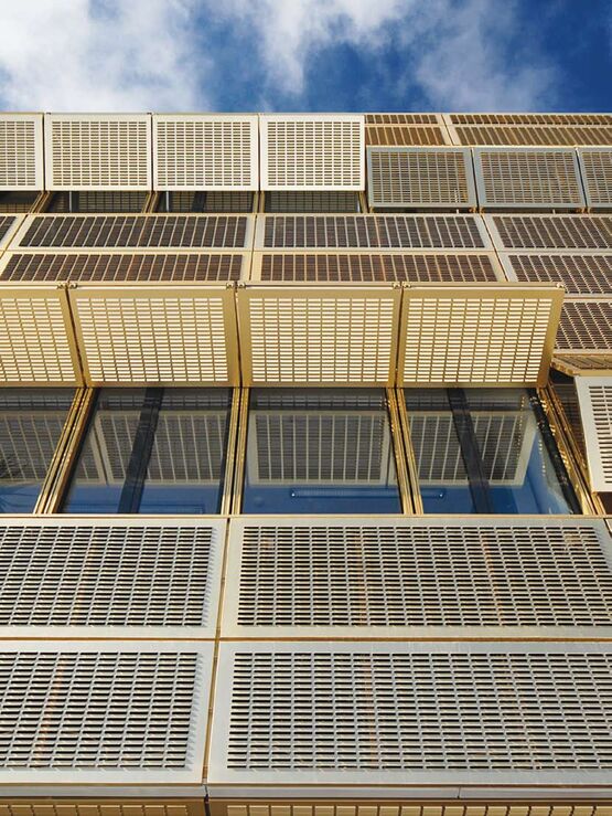 Brise-soleil | Ellisse Pliable  - produit présenté par KINGSPAN LIGHT + AIR