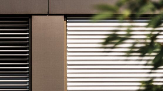 Brise-soleil orientable tout métal | GM 200  - produit présenté par SCHENKER STORES