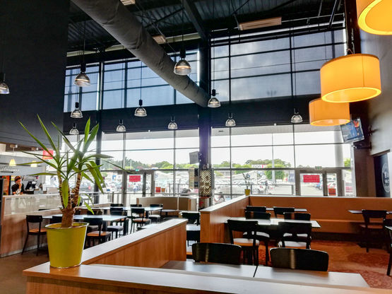  Brises-soleil sur-mesure – Protection solaire | SOFAREB - Brise-soleil à lames fixes