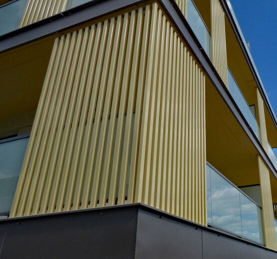 brises-vues aluminium ELIAL  - produit présenté par HORIZAL