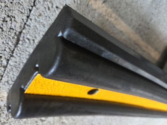  Butée de protection murale - Produits de construction