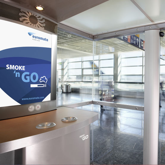 Cabine pour fumeurs Smoke ‘n Go | MEZZO - produit présenté par FRANCE EUROMATE