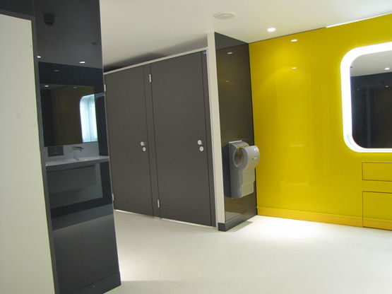  Cabine WC, douche et vestiaires | PRIMO F - Cloisonnettes