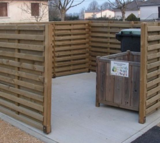 Cache conteneur en bois sur mesure de CDirect Pro | Réf : 011-CCSM - Abri de conteneurs