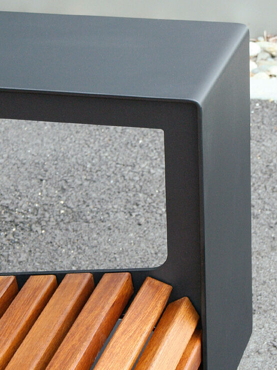  Canapé d&#039;extérieur en bois et acier thermolaqué | Néo - UNIVERS & CITÉ