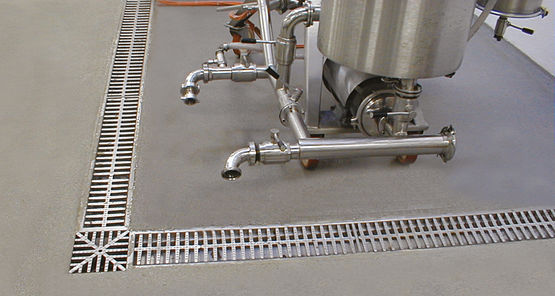 Caniveaux et siphons pour cave vinicole | BLÜCHER®  - produit présenté par BLÜCHER