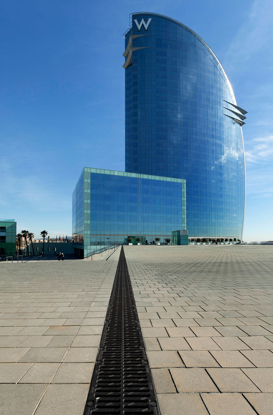 Caniveaux pour charges lourdes F400 | Civil F | ULMA - produit présenté par ULMA ARCHITECTURAL SOLUTIONS