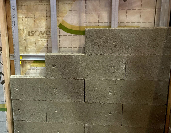  Carreaux de terre crue recyclée pour doublage intérieur de mur ou cloison | Terlian Carreaux - POINT.P (SAINT-GOBAIN DISTRIBUTION FRANCE)