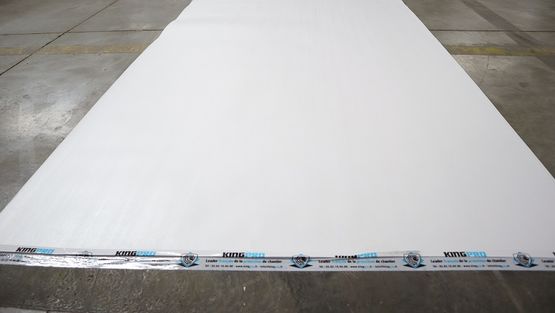 Carton plastifié type TETRA pour protection de sol pour chantier | KP-CARTONTETRA260-1.3×57.5 - produit présenté par KINGPRO