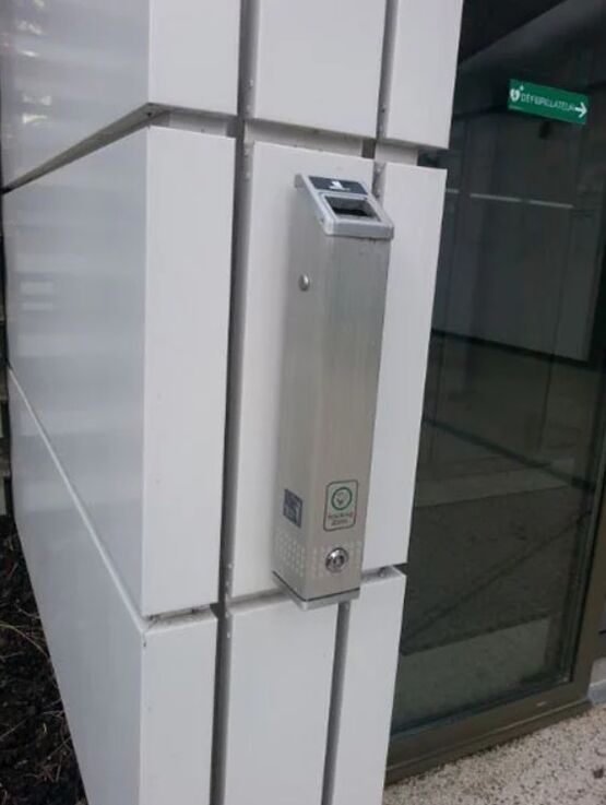  Cendrier urbain mural en aluminium | Portsea Eco - URBANECO 42