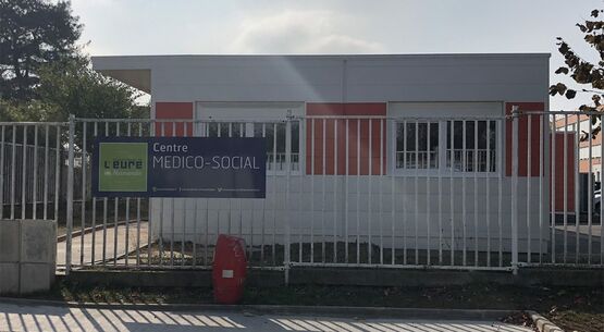  Centre médico-social modulaire | Martin Calais  - Autres constructions modulaires préfabriqués