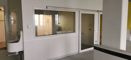  Châssis vitré aluminium coupe-feu 1h affleurant 2 faces | EI60 - RENOVAL MENUISERIES 