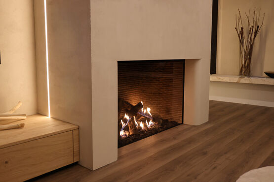 Cheminée à gaz avec simple face verticale 5 – 16 kW | Rustica XL  - produit présenté par BEST FIRES