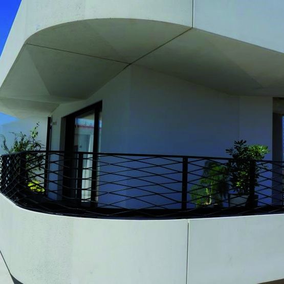 Ciment blanc pour béton blanc ou coloré | Le Superbe ULTRACEM BLANC 52,5 N SB - produit présenté par CIMENTS CALCIA