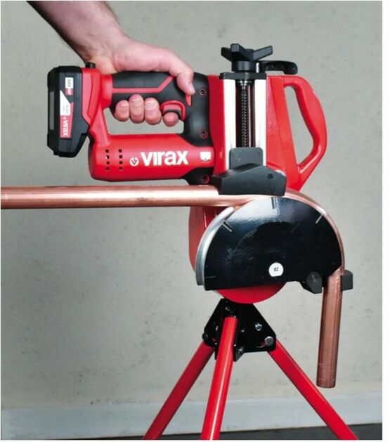 Cintreuse Electroportative Eurostem III 18V CAS | SITE012090 - produit présenté par PROSYNERGIE