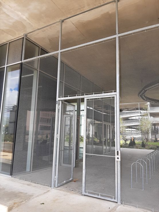  Cloison en grille inox | SPIRALIA RONDE LARGE - Clôture métallique