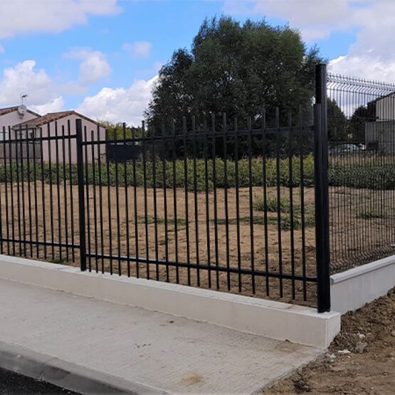  Clôture barreaudée moderne | Étiage - QUAGLIA DIFFUSION