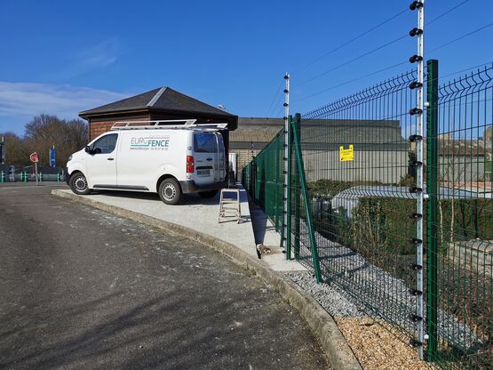  Clôture de détection I Bastiactif - EUROFENCE