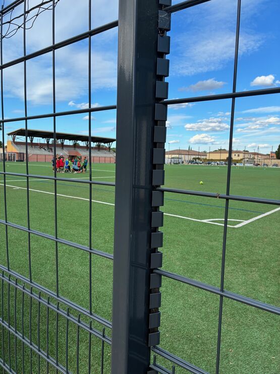  Clôture de stade | EUROFENCE  - Equipement de stade