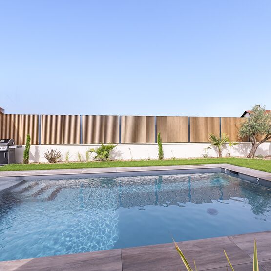 Clôture en aluminium | ABEL - produit présenté par KOSTUM  MAISON CADIOU