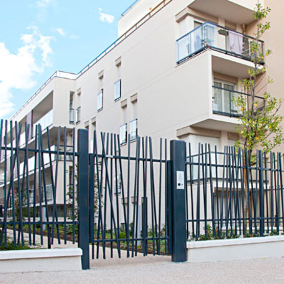 Clôture imitation bambou | Oobamboo - produit présenté par NORMACLO