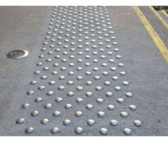  CLOUS PODOTACTILES LAITON A SCELLER TETE D.25 TIGE D.10 KIT DE 200 | WATTELEZ  - WATTELEZ