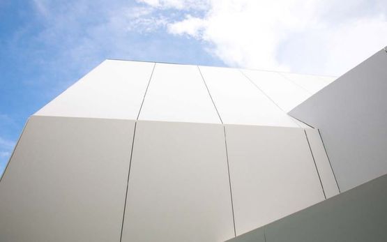 Collection Exteria | HIMACS | Panneaux Solid Surface thermoformables - produit présenté par HIMACS | LX HAUSYS EUROPE