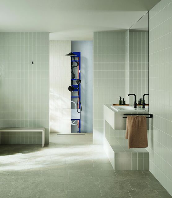 Colonne de douche encastrée avec récupération de chaleur sur eaux usées | Rapido Récupération de chaleur