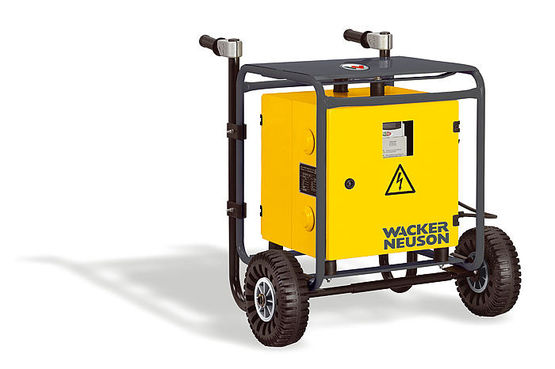  Convertisseur de fréquence stationnaire en vente ou en location | Modèles FUE 42 V - AURAMA