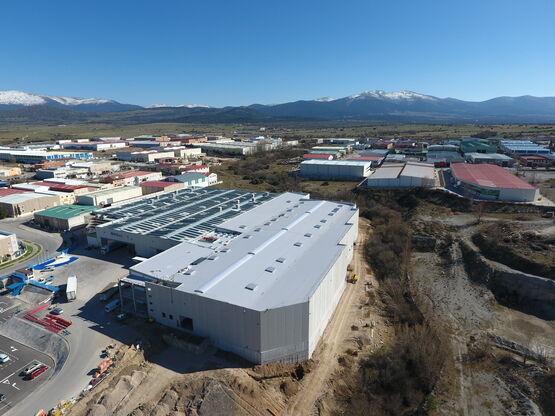 Cool Colour Roof - Membrane d&#039;étanchéité pour toiture | RENOLIT ALKORPLAN Smart - produit présenté par RENOLIT ALKORPLAN TOITURE PRODUITS