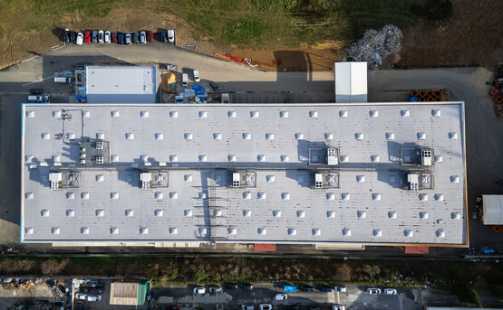  Cool Colour Roof - Membrane d&#039;étanchéité pour toiture | RENOLIT ALKORPLAN Smart - RENOLIT ALKORPLAN TOITURE PRODUITS