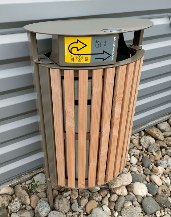 Corbeille de tri urbaine | Epure Corbeille Norm BiFlux 100 L en acier
