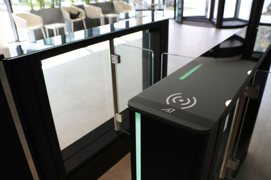 Couloir de passage sécurisé rapide | FIRSTLANE - produit présenté par AUTOMATIC SYSTEMS