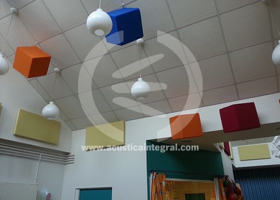 Cube absorbant acoustique et décoratif finition tissu | ACUSTIART CUBO  - produit présenté par ACUSTICA INTEGRAL