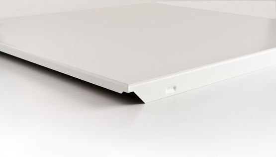 Dalle en acier galvanisé ou en aluminium pré-laqué pour plafonds | SICILIA CLIP-IN - produit présenté par THU CEILING SOLUTIONS