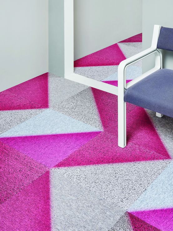  Dalles de moquette à partir du réemploi de matériaux | Desso X Rens - TARKETT