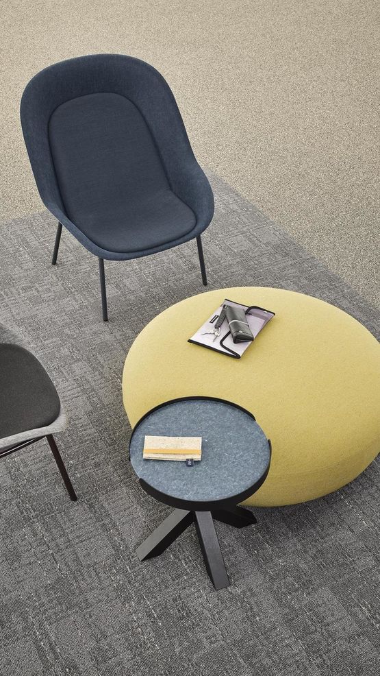 Dalles de moquettes | DESSO AirMaster Nazca Gold - produit présenté par TARKETT