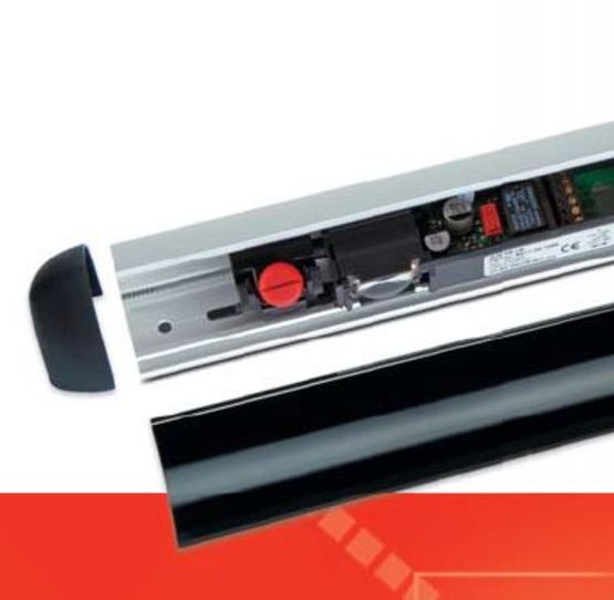  Détecteur de présence actif infrarouge pour les portes automatiques battantes et tournantes | TopScan - BIRCHER