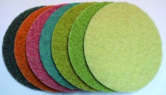  Disques à nanocristaux pour nettoyage et polissage des sols en pierre | Propad Compact - DOMITEC BAUSTOFFE