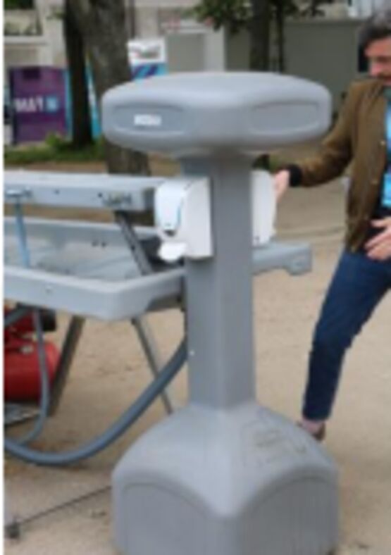  Distributeur savon et gel | WC LOC - Distributeur à savon ou gel désinfectant