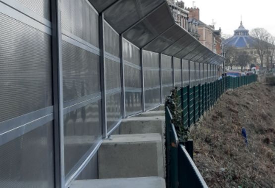  Écran acoustique métallique absorbant/isolant | AU 06 F - MICE