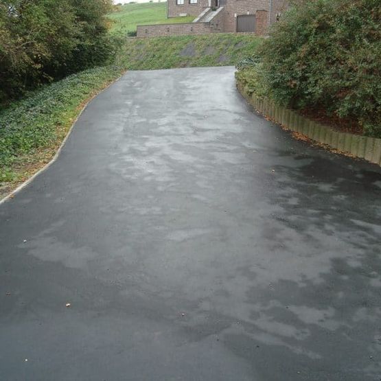 Emulsion routière à froid pour rénovation d&#039;enrobés et bétons | Regener Asphalt - produit présenté par EUROPEENNE TECHNIQUES DIFFUSION