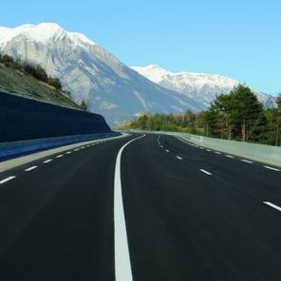  Enduit à chaud pour marquage routier et urbain | OSTREA VILLE-ROUTE - AXIMUM