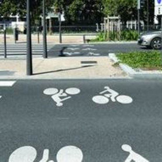  Enduit à froid bi-composant blanc pour marquages urbains | NACRE - Marquage routier