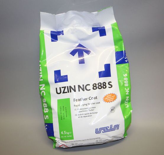 Enduit rapide de réparation et de lissage recouvrable après 15 minutes | UZIN NC 888 S - produit présenté par UZIN