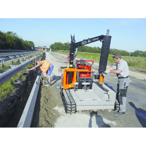 Engin de chantier pour le transport de palette et la pose d&#039;éléments de construction | Vacu-Pallet Mobil