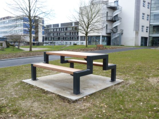  Ensemble de pique-nique robuste acier-bois B.L.O.C. type A | TABLOCA - NORCOR