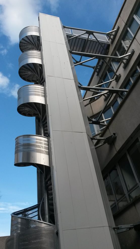  Escalier design hélicoïdal de sécurité  | Escalier Voilalu - Escalier en métal